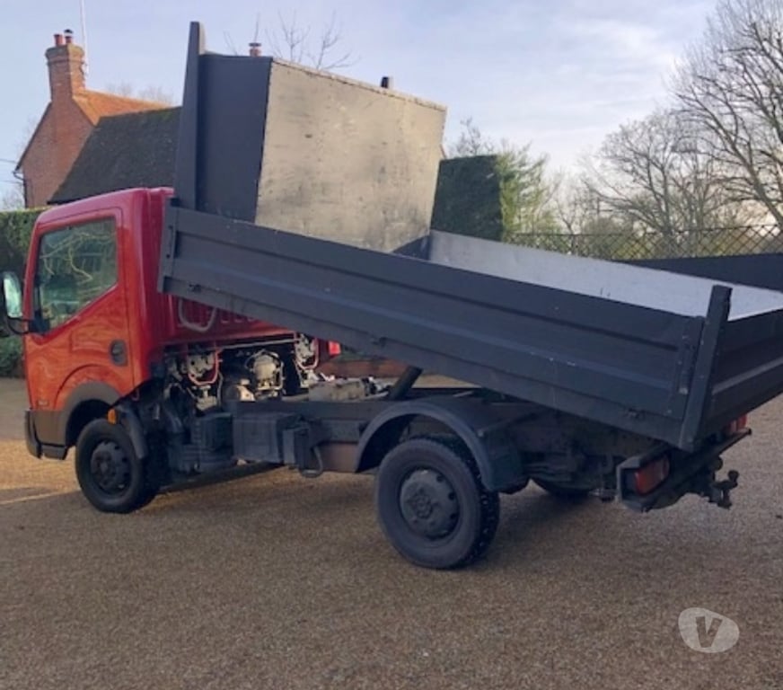 vans for sale Essex Maldon - Photos for Nissan Cabstar Tipper Manual Diesel