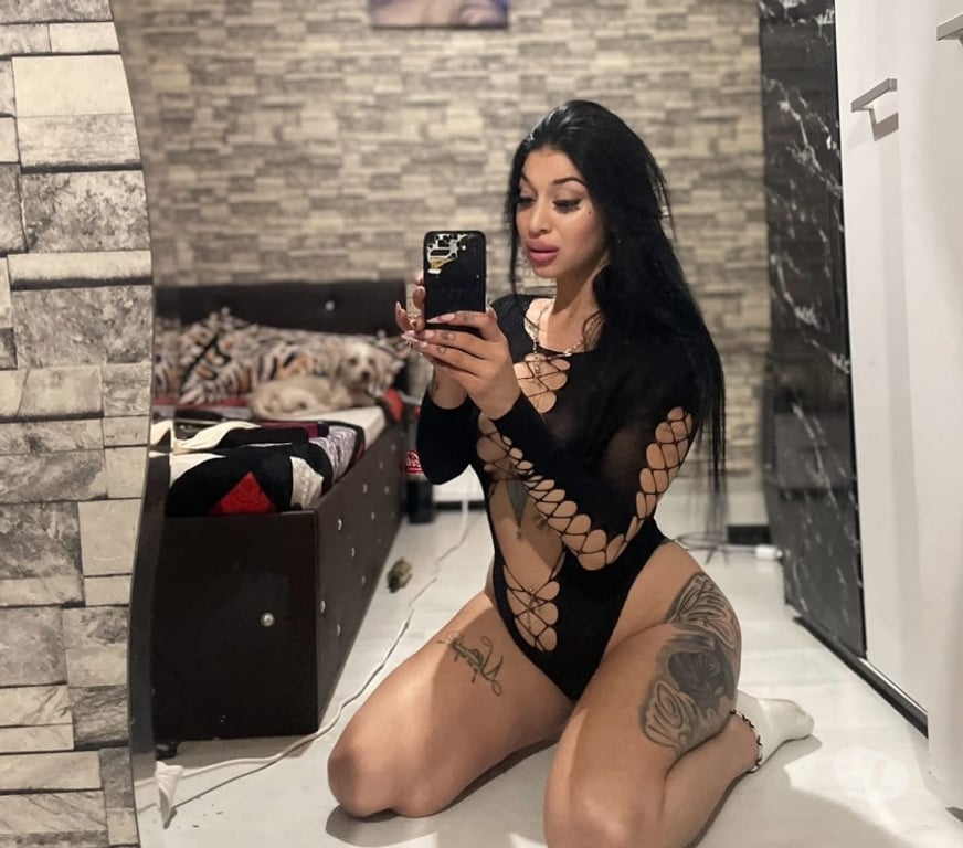 Escorts West Midlands Birmingham - Photos for 💥SEXY Sasha REAL PICTURES PETITE GENUINE 💥🥵