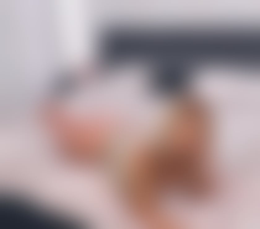 NEW Blonde party girl in town