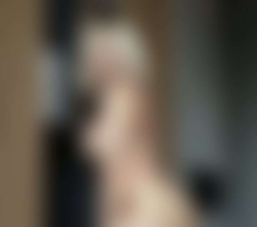 Escorts West Yorkshire Calderdale - Photos for NEW Blonde party girl in town