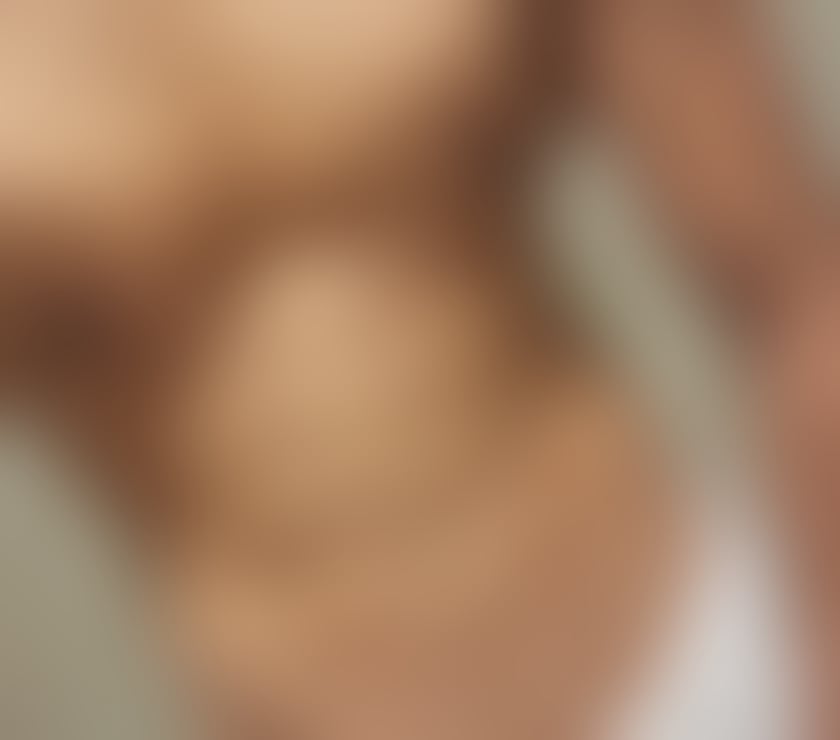 Magic hands offering a mindblowing experience