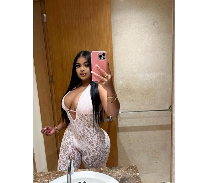 Escorts North London Enfield - Photos for 🇧🇷Brunna🇧🇷🔞-Best OWO