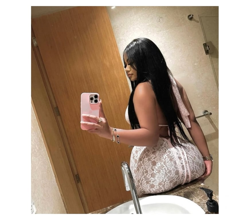 Escorts North London Enfield - Photos for 🇧🇷Brunna🇧🇷🔞-Best OWO