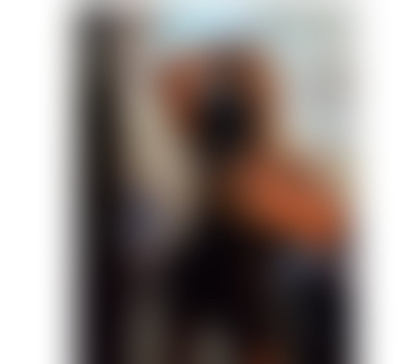 Escorts Hampshire Hart - Photos for Massage and Strap-on