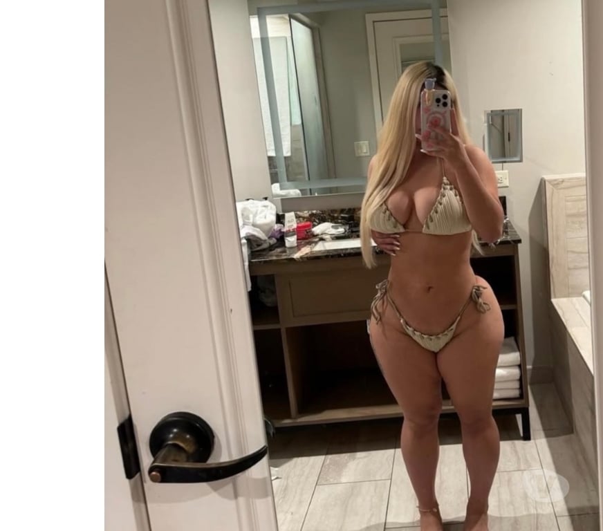 Escorts South West London Clapham Junction Station - South West London - Photos for 🍑 AWESOME HOTTEST 🍑 BIG BOM