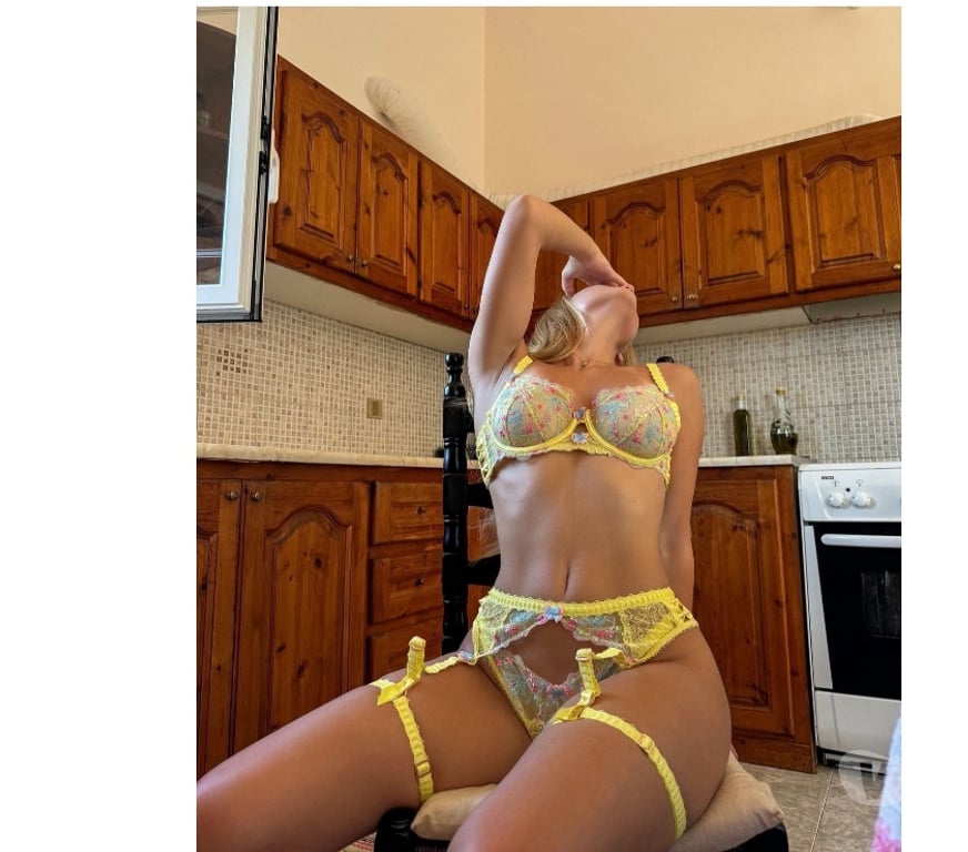 Escorts Bedfordshire Bedford - Photos for ♥️😈CLARA SEXY YOUNG PARTY GFE😈♥️OWO🔥