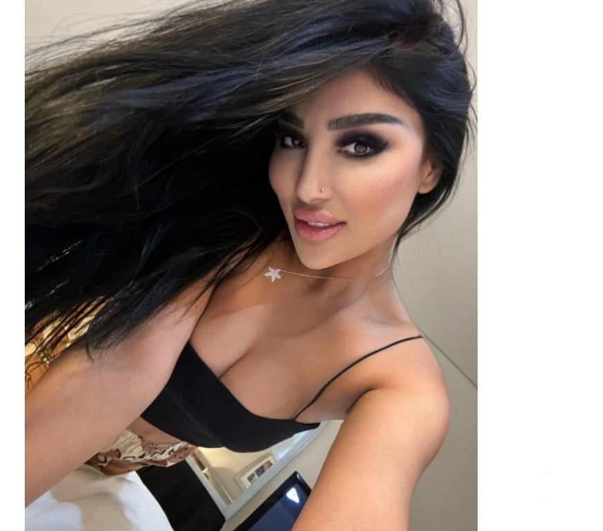 Escorts South West London Kensington - South West London - Photos for *New* MAYA BOMBSHELL 🔥 PARTY GIRL🥳