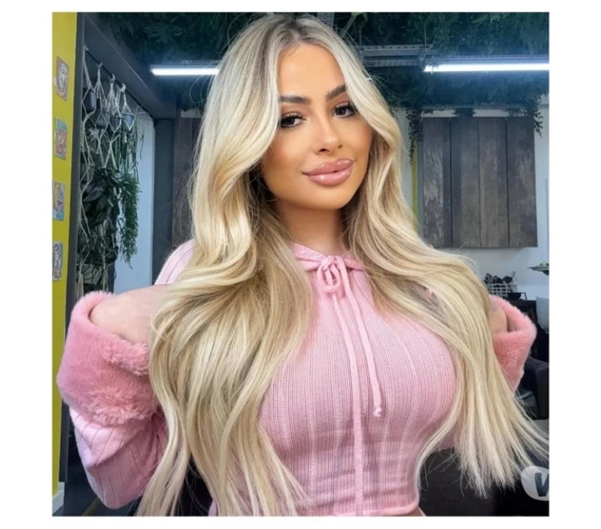 Escorts West Midlands Birmingham - Photos for NAUGHTY BRAZILIAN CELINA 🇧🇷 PARTY 🍾 AVAILABLE NOW