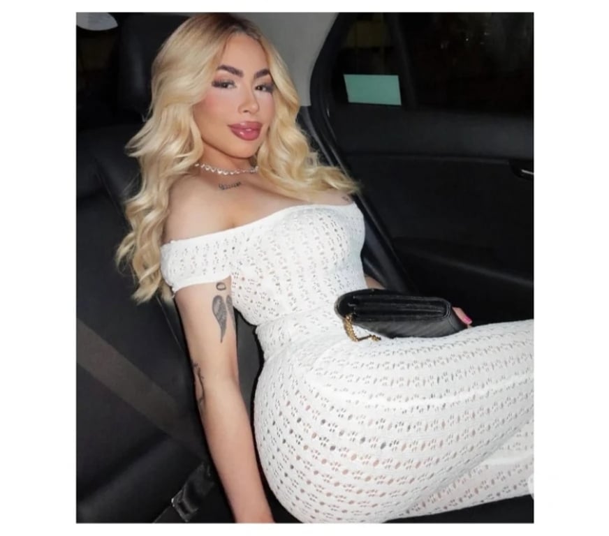 Escorts West Midlands Birmingham - Photos for NAUGHTY BRAZILIAN CELINA 🇧🇷 PARTY 🍾 AVAILABLE NOW