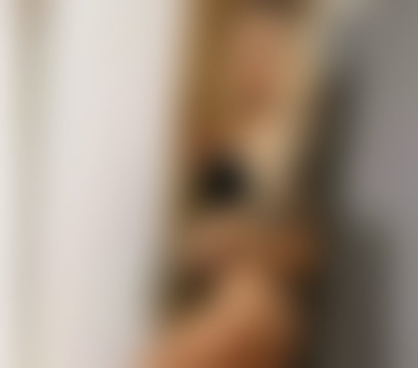 Photos for 😘🫦🙍‍♀️New Kyraa party girls 😘🍾🥂