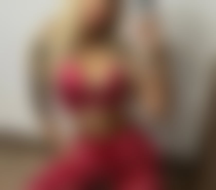  Escorts & Erotic Massage Coventry City Centre Coventry - Photos for 😘🫦New hear Kyraa party girls 😘🍾🥂