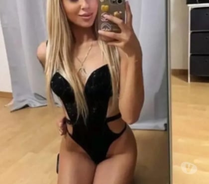 Photos for 😘🫦🙍♀️New Kyraa party girls 😘🍾🥂