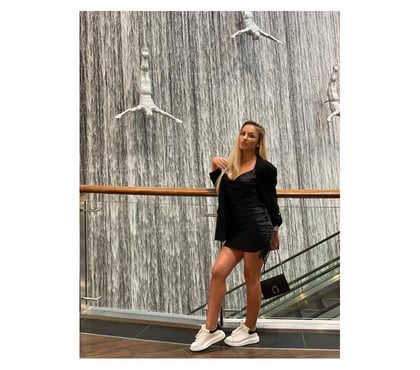  Escorts & Erotic Massage Watford High Street Station Watford - Photos for Carmen 🔵 New in Watford💞