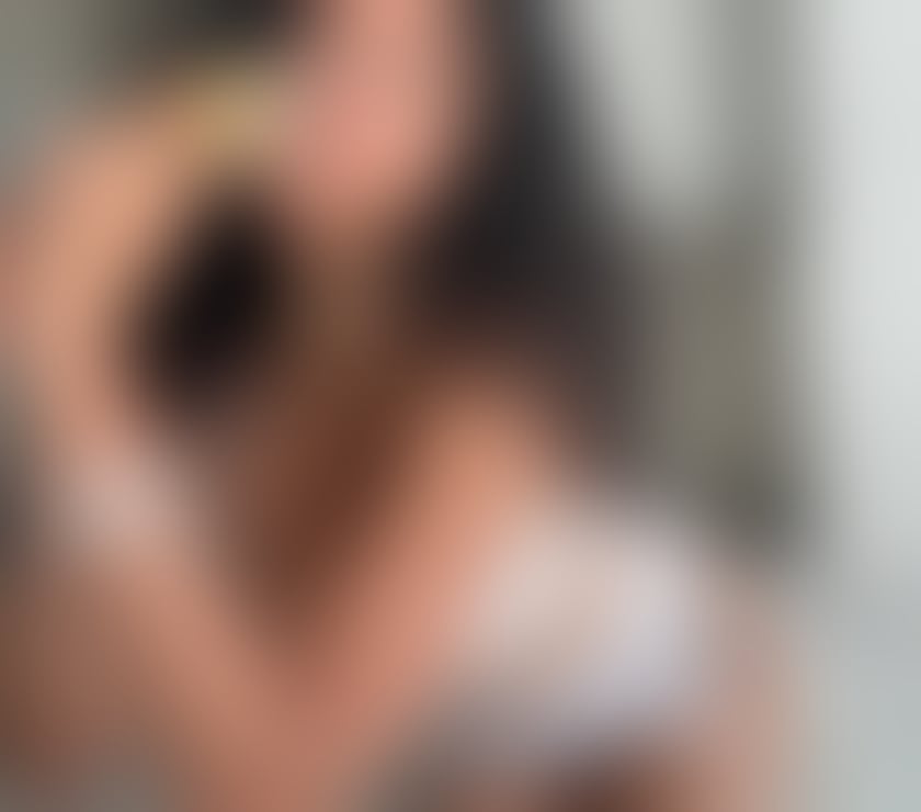 Escorts East Sussex Brighton - Photos for Ester💕cute smile, an athletic, sexy body, and completely