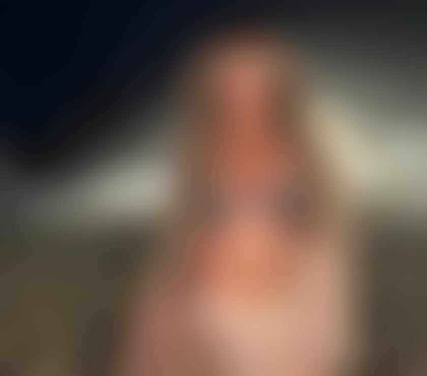 Escorts West London Hillingdon - Photos for Luxury blonde 🇧🇷 Classy & discreet 💎💋