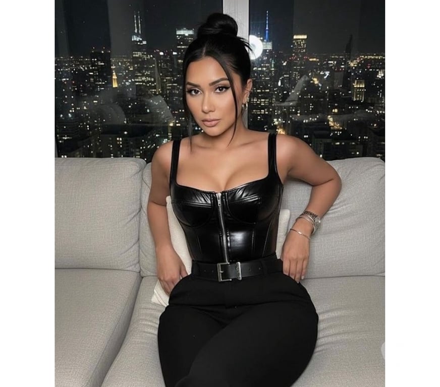 Escorts Oxfordshire Cherwell - Photos for 💎 PREMIUM FUN • VIP PARTY GIRL EXPERIENCE 💎