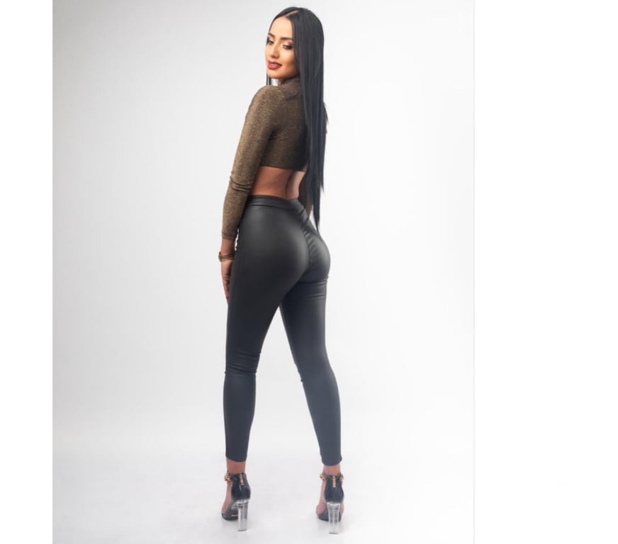 Escorts West Midlands Birmingham - Photos for Colombian Sexy 😈