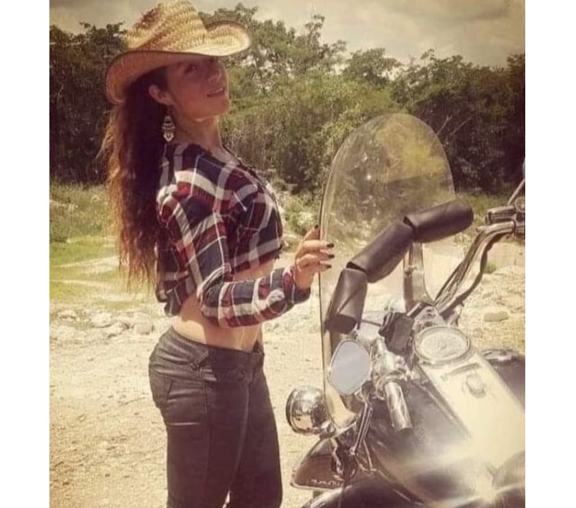 Escorts North London Tottenham - North London - Photos for April Sexy Latina Pary Girl 🥳