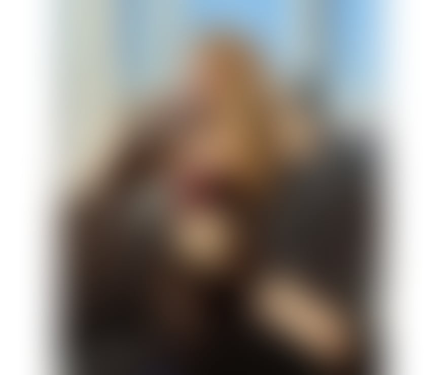 Escorts South West London Sutton - Photos for SEXY BLONDE PARTY 🥳