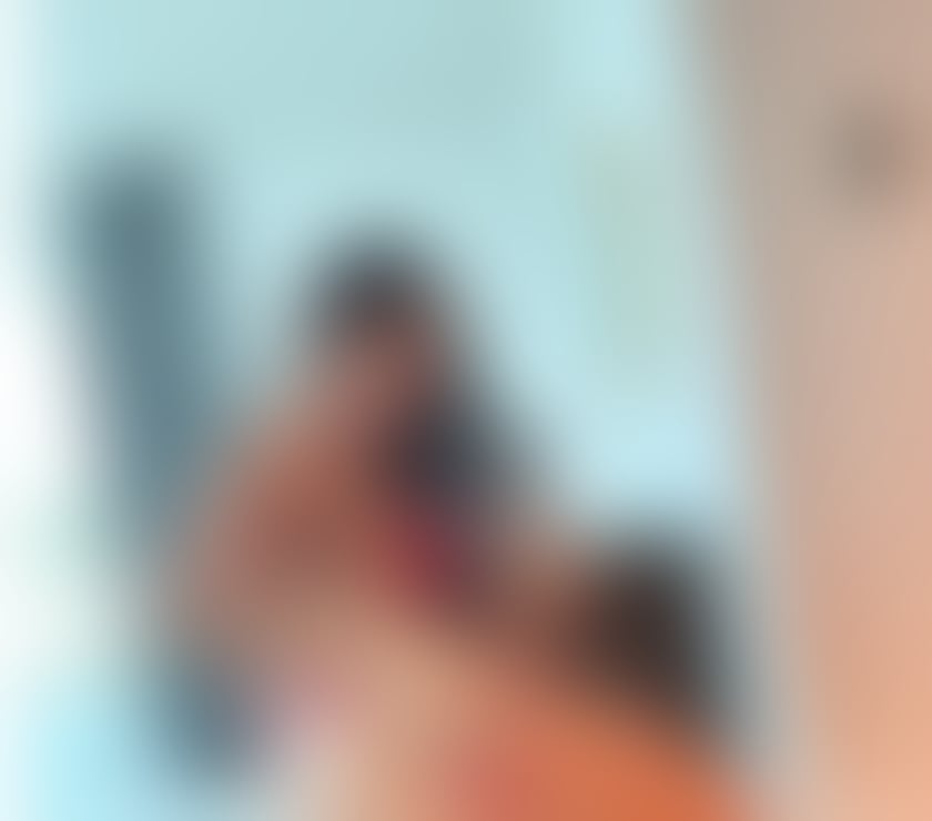 Escorts West London North Acton Station - West London - Photos for JULIA! Your Favorite GFE Latina