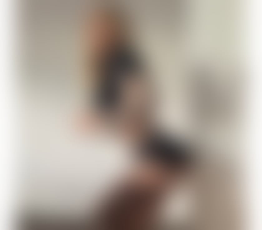 Escorts South West London Sutton - Photos for SYZY SEXY&HOT 🔥🍑