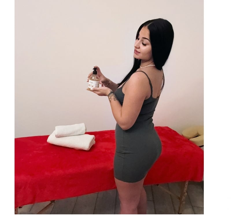 Escorts West Yorkshire Leeds - Photos for B2b massage by Anays