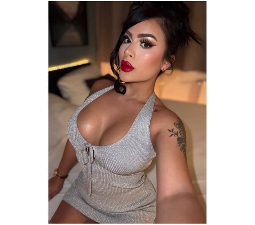 Escorts South East London Camberwell - South East London - Photos for 🔥THICK&SEXY🍑AMAZING CURVES✨THE BEST IN TOWN🔝