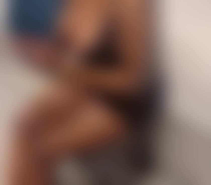 Photos for 2 Curvy Ebonies💕💕party Queens ASK AND 😉OWO😉