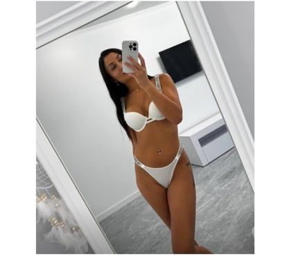  Escorts & Erotic Massage Manningham Bradford - Photos for Hello I'm maya new girl best service 💋 🤪
