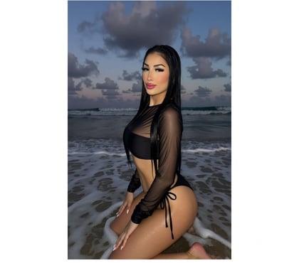  Escorts & Erotic Massage Leeds City Centre Leeds - Photos for 🥀Beauty, elegance, and discretion🥀