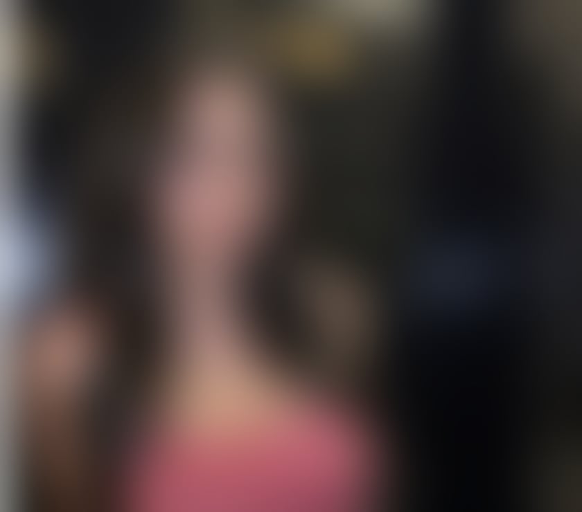 Jada – Thai TS Model Based in the UK