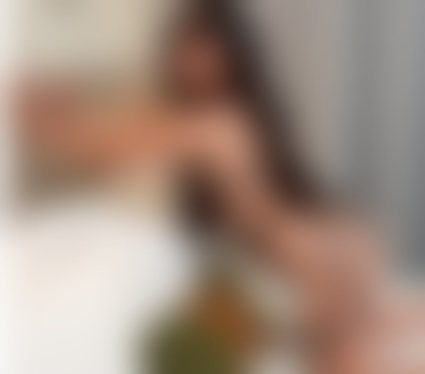 A va STUNNING THAI Girl - NEW, CUTE and 10000% Real