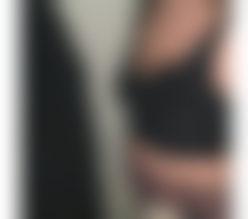 Escorts Lincolnshire Lincoln - Photos for Couple that are up for anything and very discreet and privo