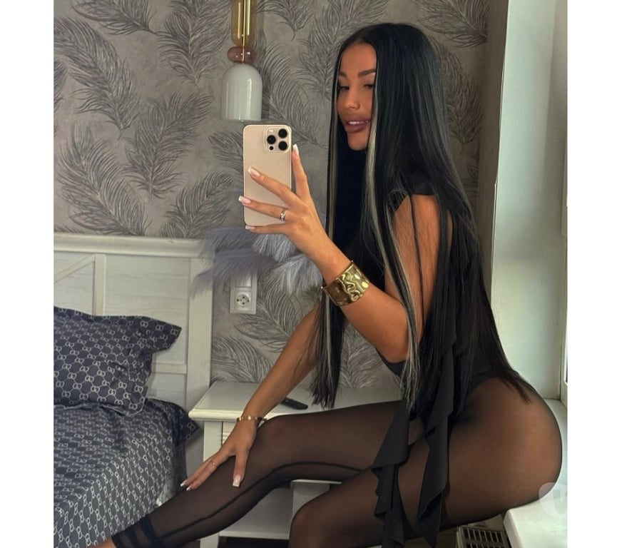 Escorts Glasgow Glasgow City Centre - Glasgow - Photos for SLIM BRUNETTE ❤️ NEW IN TOWN