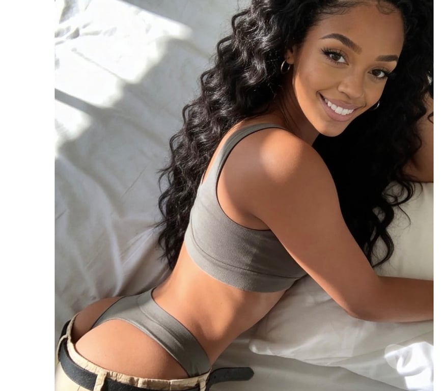 Escorts South East London Croydon - Photos for KISS꧁꧂OWO ꧁꧂MASSAGE꧁꧂LATINA꧁꧂