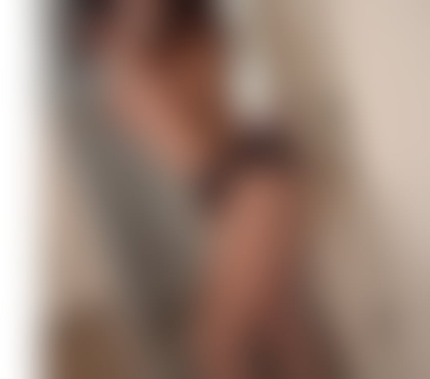 Photos for New girl in town❤️only out all😘full service