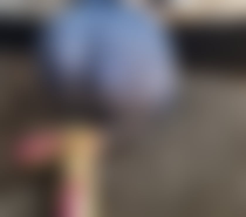 Hello, I'm new to your area, my name is Rosee, I party and t