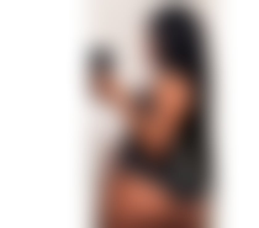  Escorts Vauxhall South West London - Photos for 🍭 SWEET MORENA 🍭 NEW IN