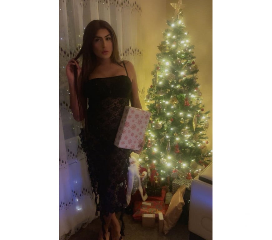 Trans Escorts Barking and Dagenham Barking - Barking and Dagenham - Photos for Pakistani Transexual Yasmin Cain