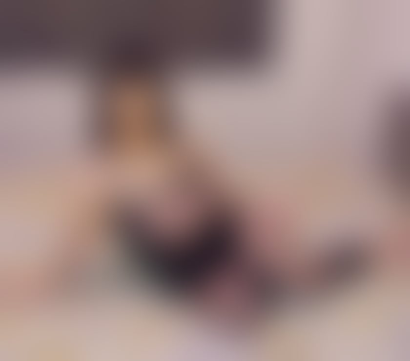 Escorts West London Hounslow - Photos for Hello guys I'm OANAPARTYGIRL new in Town