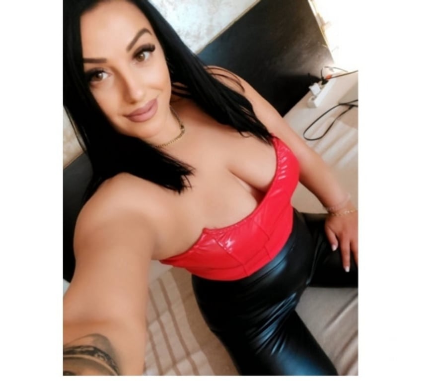 Escorts Essex Basildon - Photos for 🖤♥️ IN-OUT♥️🖤ISABELL 💋 Class GIRL 🥂🔥