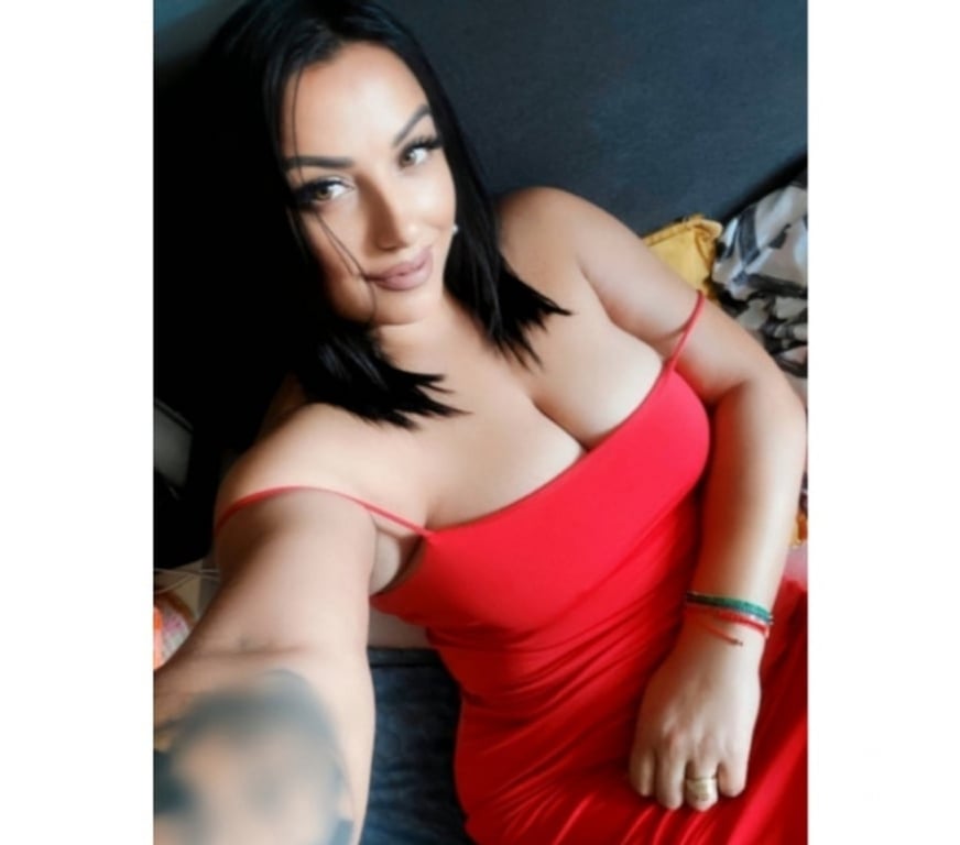 Escorts Essex Basildon - Photos for 🖤♥️ IN-OUT♥️🖤ISABELL 💋 Class GIRL 🥂🔥