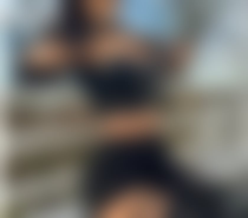 Escorts East London Homerton - East London - Photos for Petite girl🥰 new here🤓slim sexy and classy💕