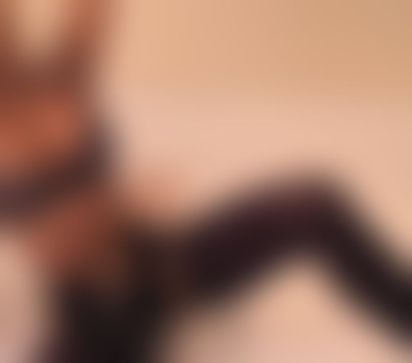 Escorts South East London Croydon - Photos for Glamorous & Caring Party Girl Incall and outcall