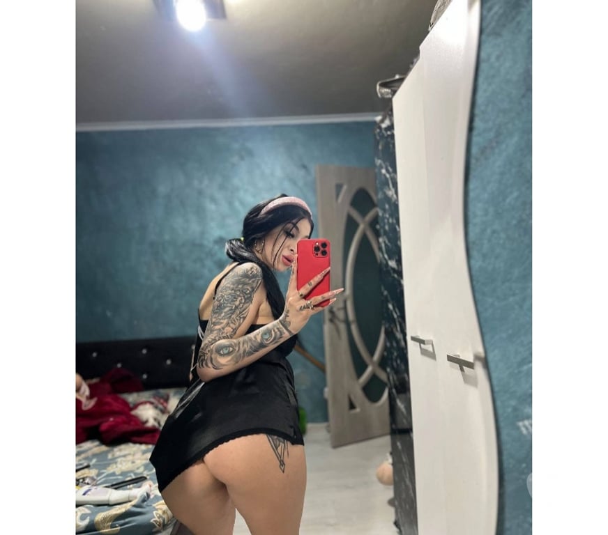 Escorts Gloucestershire Gloucester - Photos for Sasha – Innocent Look, Naughty Energy 💋Birmingham!