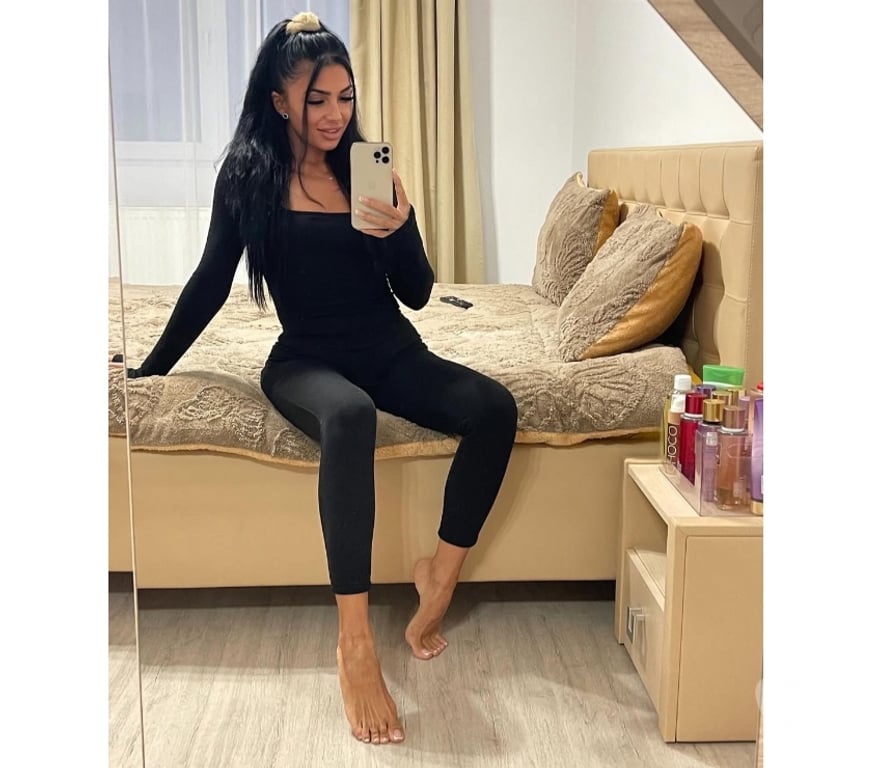 Escorts West Midlands Birmingham - Photos for Sasha – Innocent Look, Naughty Energy 💋Birmingham!