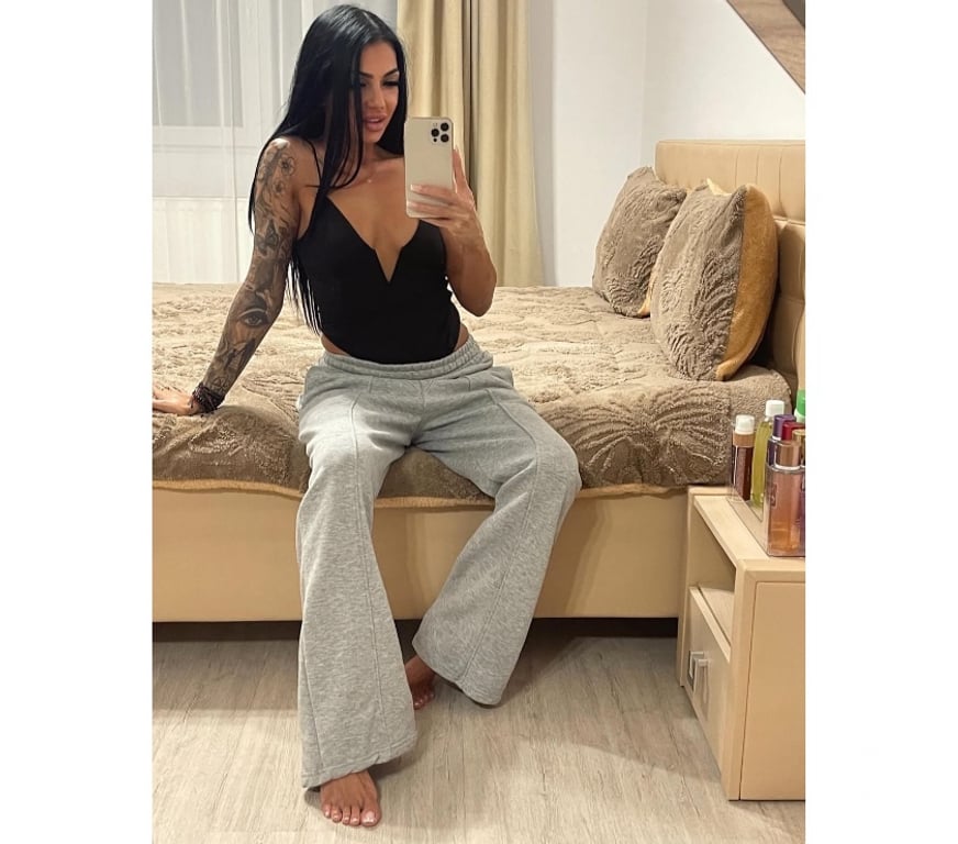 Escorts West Midlands Birmingham - Photos for Sasha – Innocent Look, Naughty Energy 💋Birmingham!