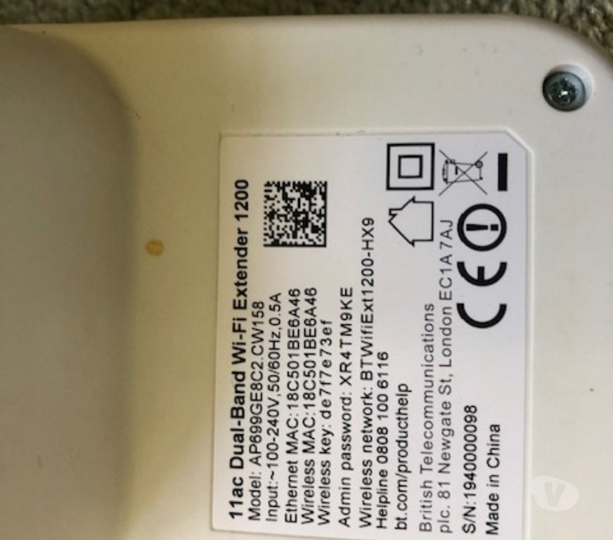 Office Furniture & Pro equipment Essex Maldon - Photos for BT 11ac Dual-Band Wi-Fi Extender 1200 x4