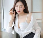 ⭐️Asian Ultimate Escort Experience ☎️ 07471597309