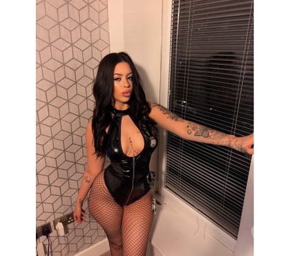 Escorts and Massages Erdington Birmingham - Photos for Sandra ❤️BEST SERVICES💕NO RUSH💕 Only outcall